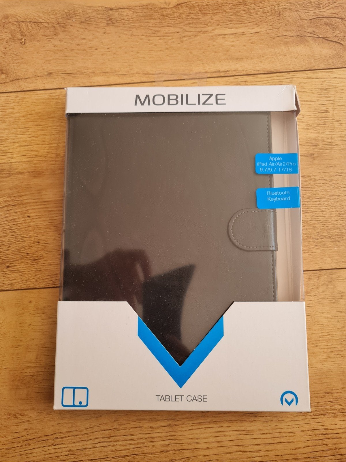 Mobilize Tablet Case with Bluetooth Keyboard, Info@mconomy.nl, Nieuw, Bescherming voor- en achterkant, Ophalen of Verzenden