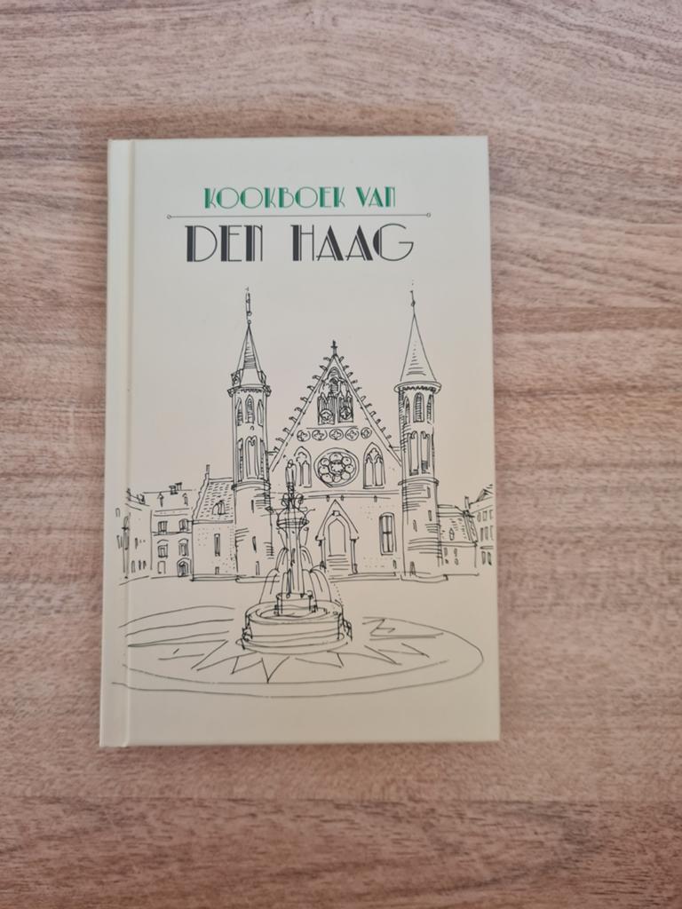 Kookboek van Den Haag - Nostalgische recepten, Boeken, Ophalen of Verzenden, Hoofdgerechten, Nederland en België, Onbekend