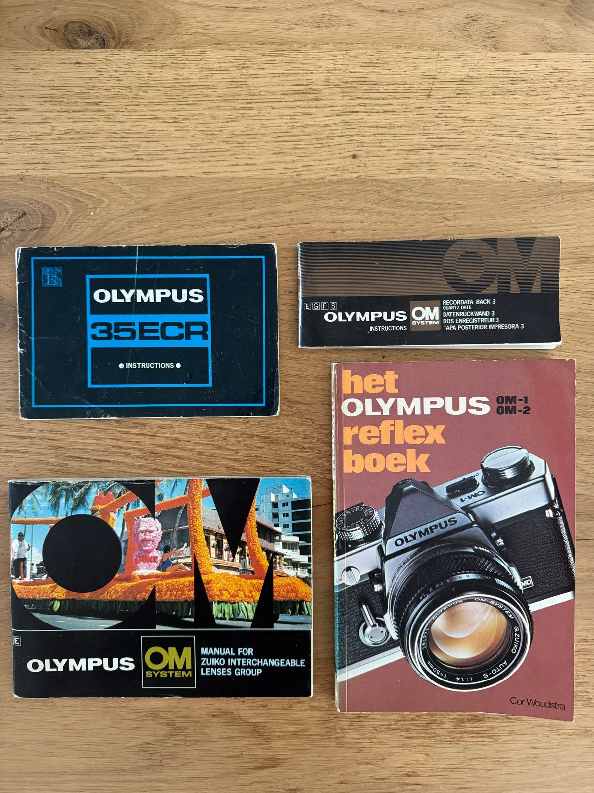 Olympus OM-1/OM-2 Reflex Boek & Handleidingen, Boeken, Ophalen of Verzenden, Gelezen, Fotografie algemeen