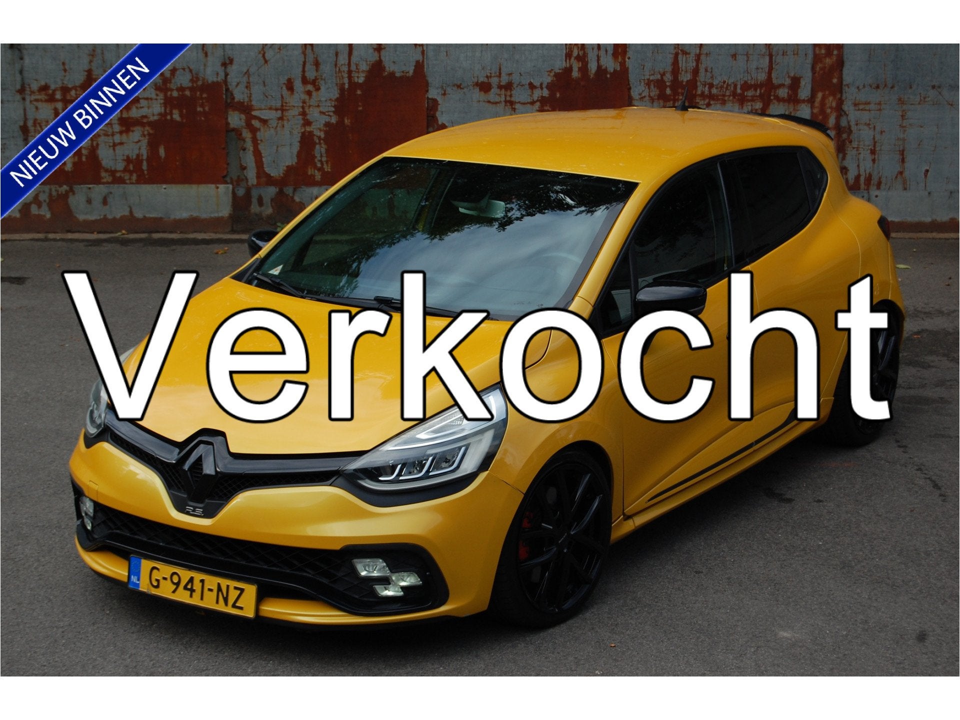 Renault Clio 1.6 RS / 220 PK / Facelift / 2016 / 134DKM!, Auto's, Renault, Gebruikt, Euro 6, 4 cilinders, Geel