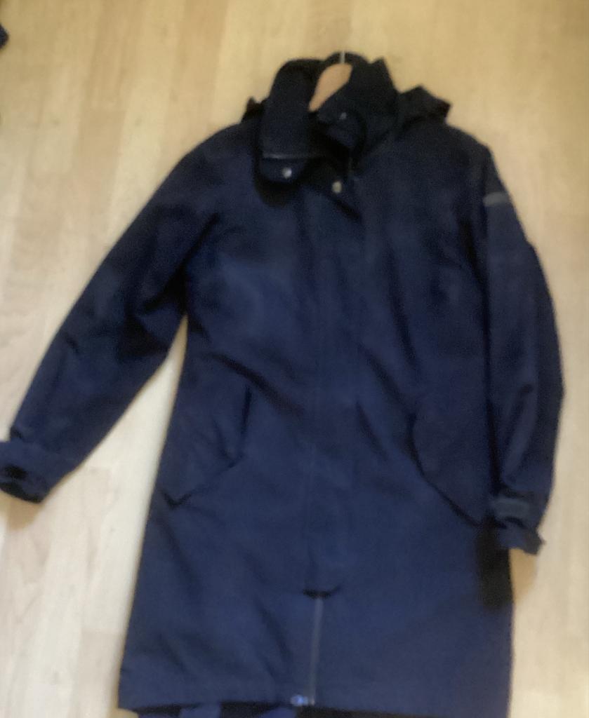 Bergans 2 in 1 damesjas- Donkerblauwe Outdoorjas, Ophalen of Verzenden, Gedragen, Maat 36 (S), Blauw