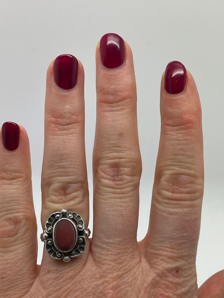 D427 Prachtige zilveren ring bloedkoraal maat 16,75, Ophalen of Verzenden, Zilver, Ring, Met edelsteen