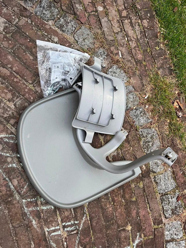 Tray en babyset voor Stokke Tripp Trapp lichtgrijs, Ophalen, Zo goed als nieuw, Overige typen, Afneembaar eetblad