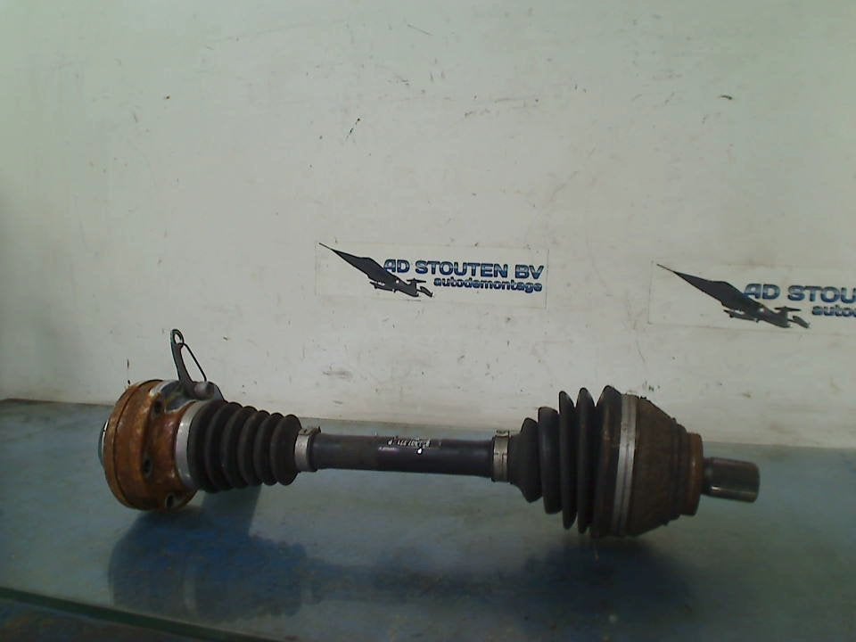 Aandrijfas Links Voor Volkswagen Golf VII (AUA) 50q407271, Gebruikt, Volkswagen, Volkswagen AG, Kundenbetreuung@volkswagen.de