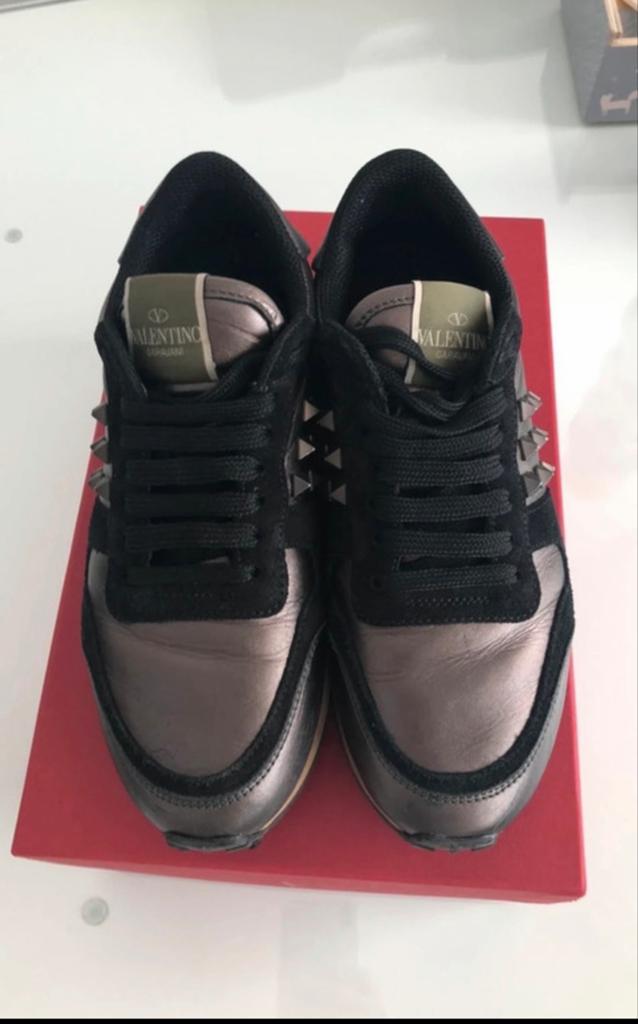 Valentino Garavani Rockrunner Sneakers Maat 35, Ophalen of Verzenden, Nieuw, Grijs, Sneakers of Gympen