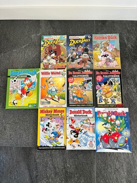 Donald Duck vakantieboeken, Katrien Duck en DuckTales, Meerdere stripboeken, Ophalen of Verzenden, Gelezen, Donald Duck