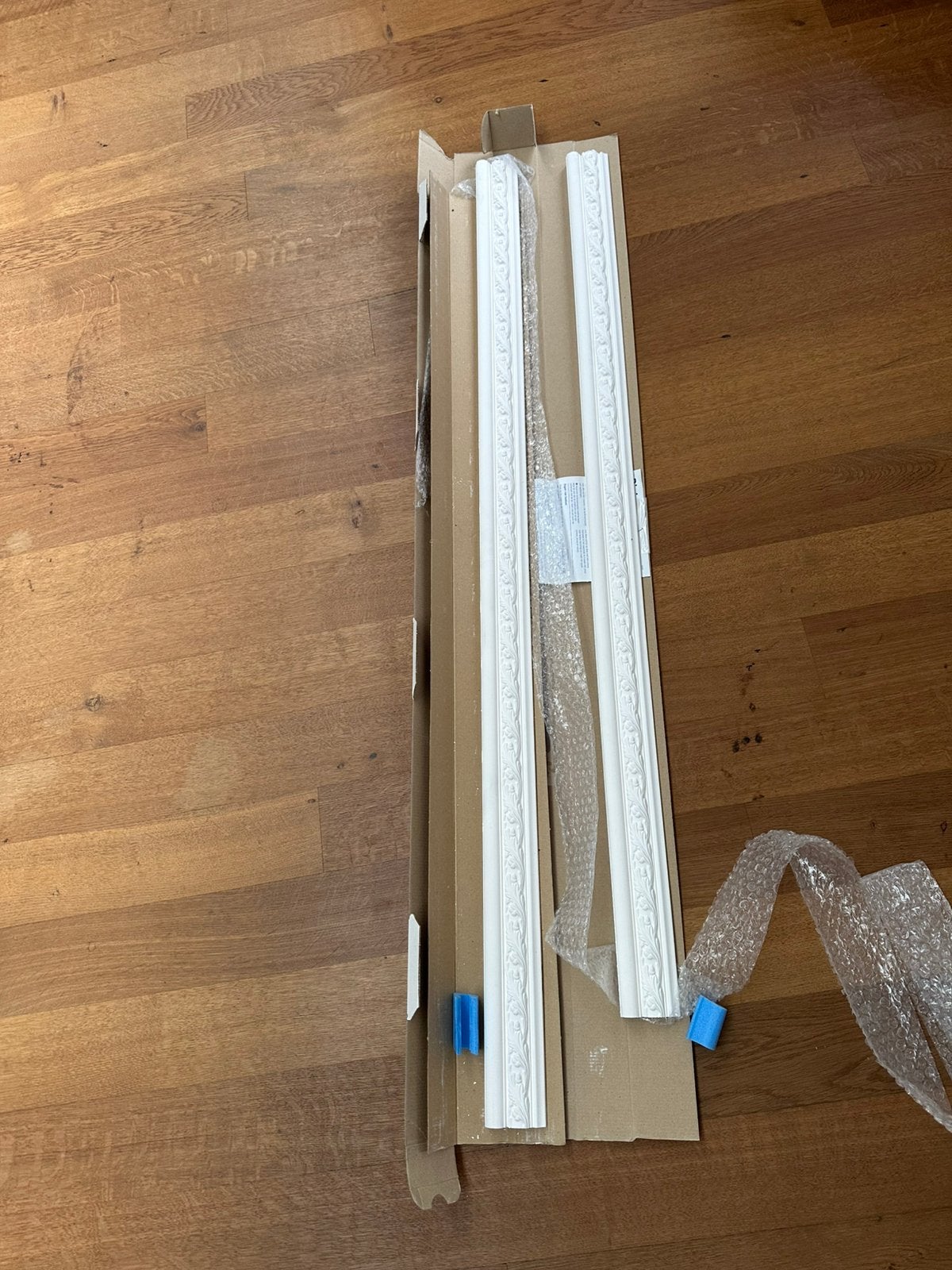 Lambriseringslijst van gips, Ophalen, Overige materialen, 100 tot 150 cm, Lijsten
