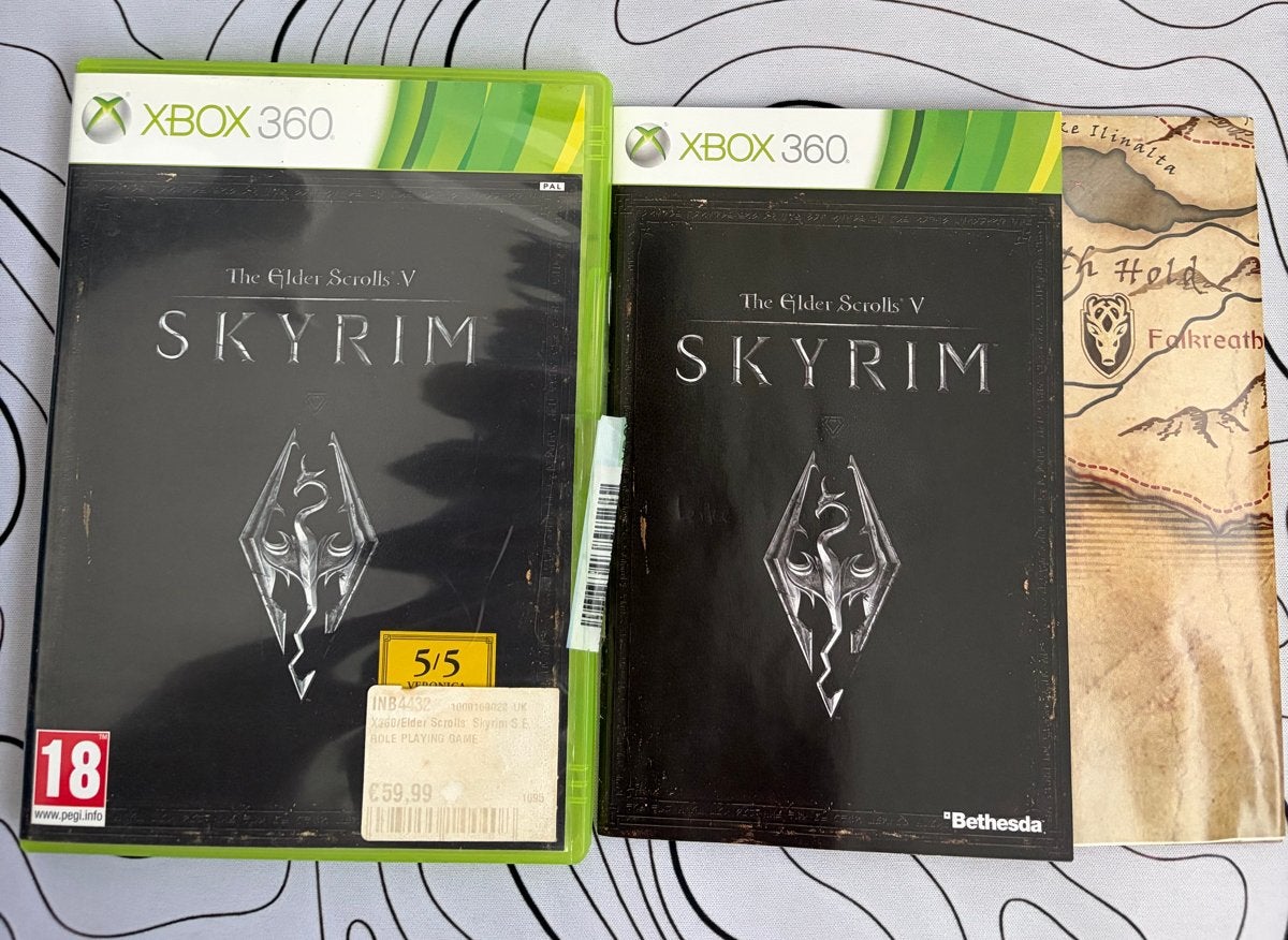 The Elder Scrolls V: Skyrim - Xbox 360 (Inclusief kaart), Spelcomputers en Games, Gebruikt, Vanaf 18 jaar, 1 speler, Eén computer