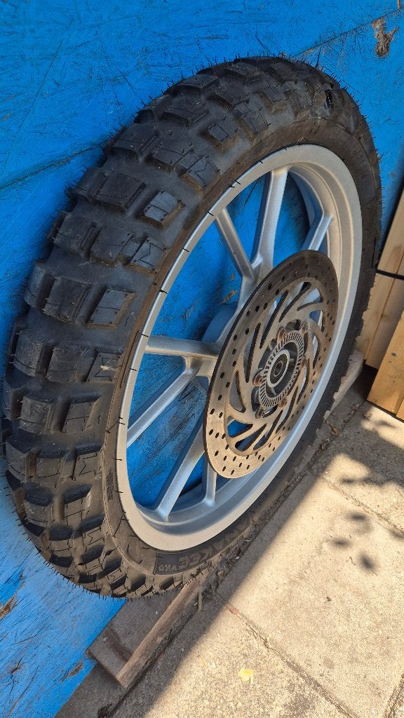 BMW F650 GS wielen set met Michelin Anakee Wild banden, Ophalen, Gebruikt