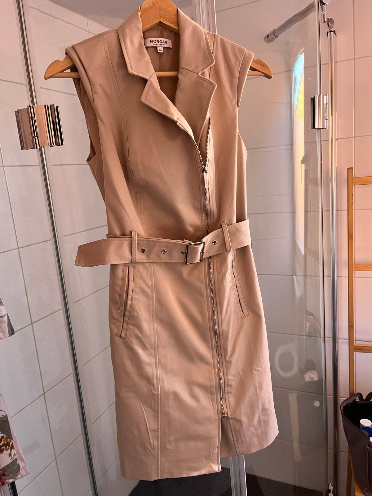 Morgan de Toi jurk maat 36, Beige, Ophalen of Verzenden, Zo goed als nieuw, Knielengte