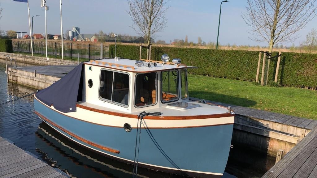 Leuk, klassiek ogend motorbootje (Benford pocket cruiser), Ophalen, Overige merken, Nieuw, Overige materialen