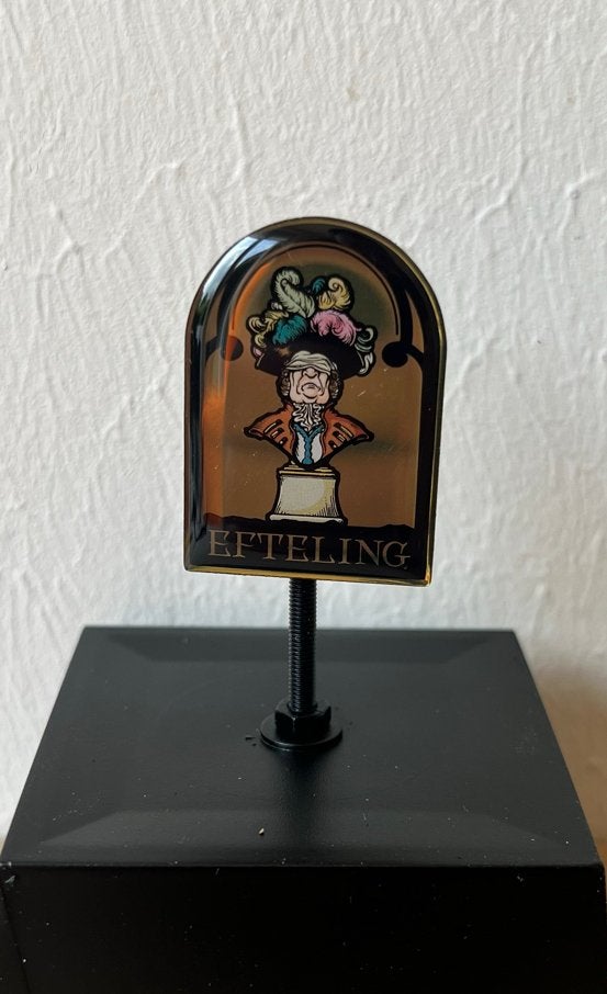 Efteling Smidje Pin kogeloog, Verzamelen, Efteling, Ophalen of Verzenden, Zo goed als nieuw, Nvt, Button of Speldje
