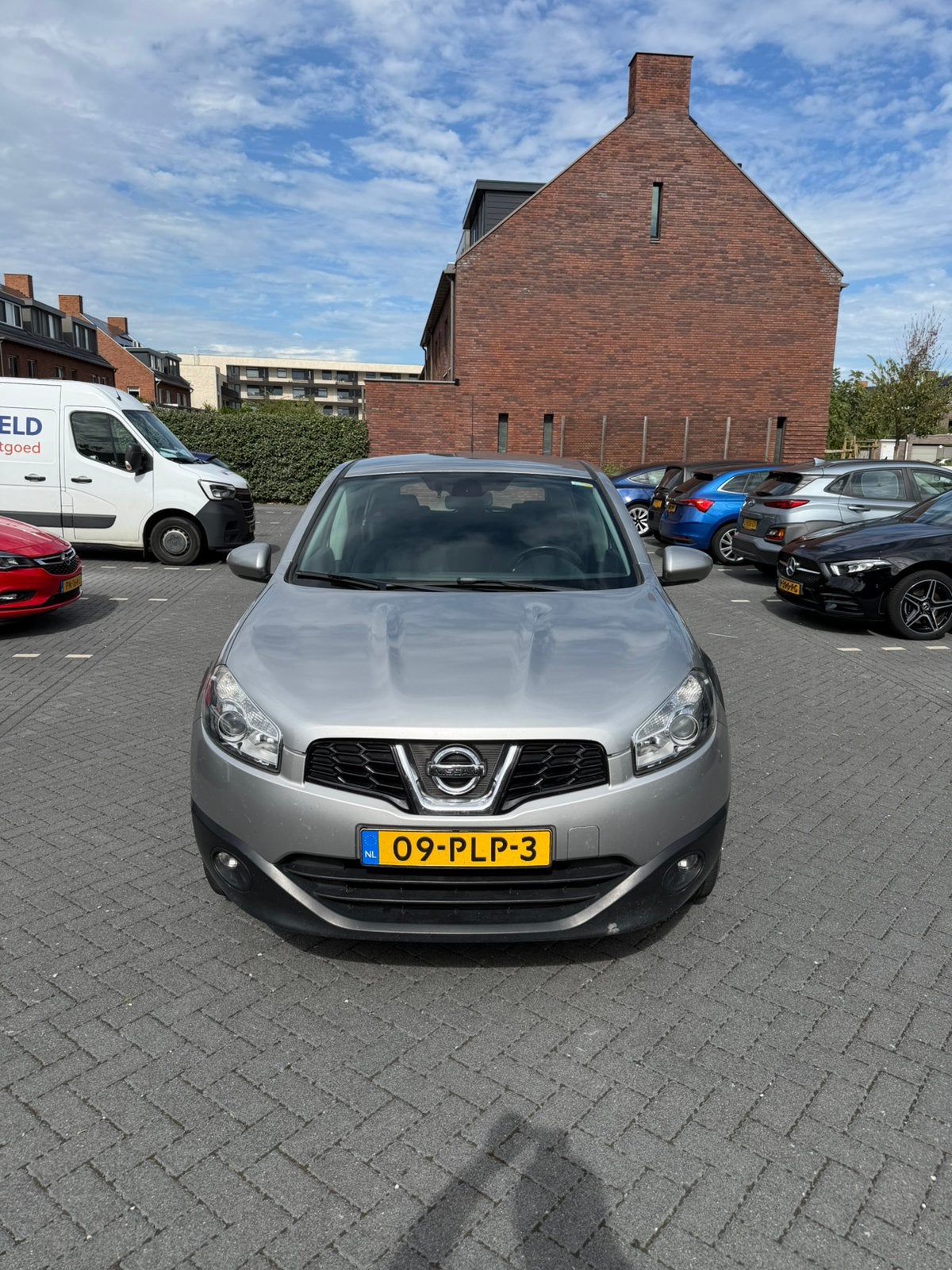 Nissan Qashqai 1.6 2WD 2011 NW apk achteruitcamera, Auto's, Voorwielaandrijving, 662 kg, 1225 kg, 4 cilinders