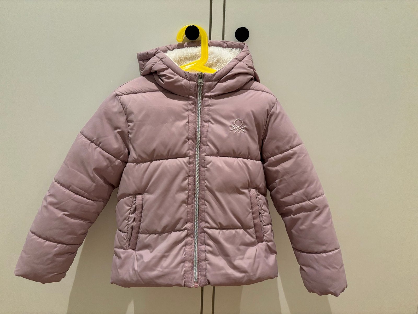 Benetton Roze Winterjas voor Meisjes 6-7 jaar, Ophalen of Verzenden, Gebruikt, Meisje