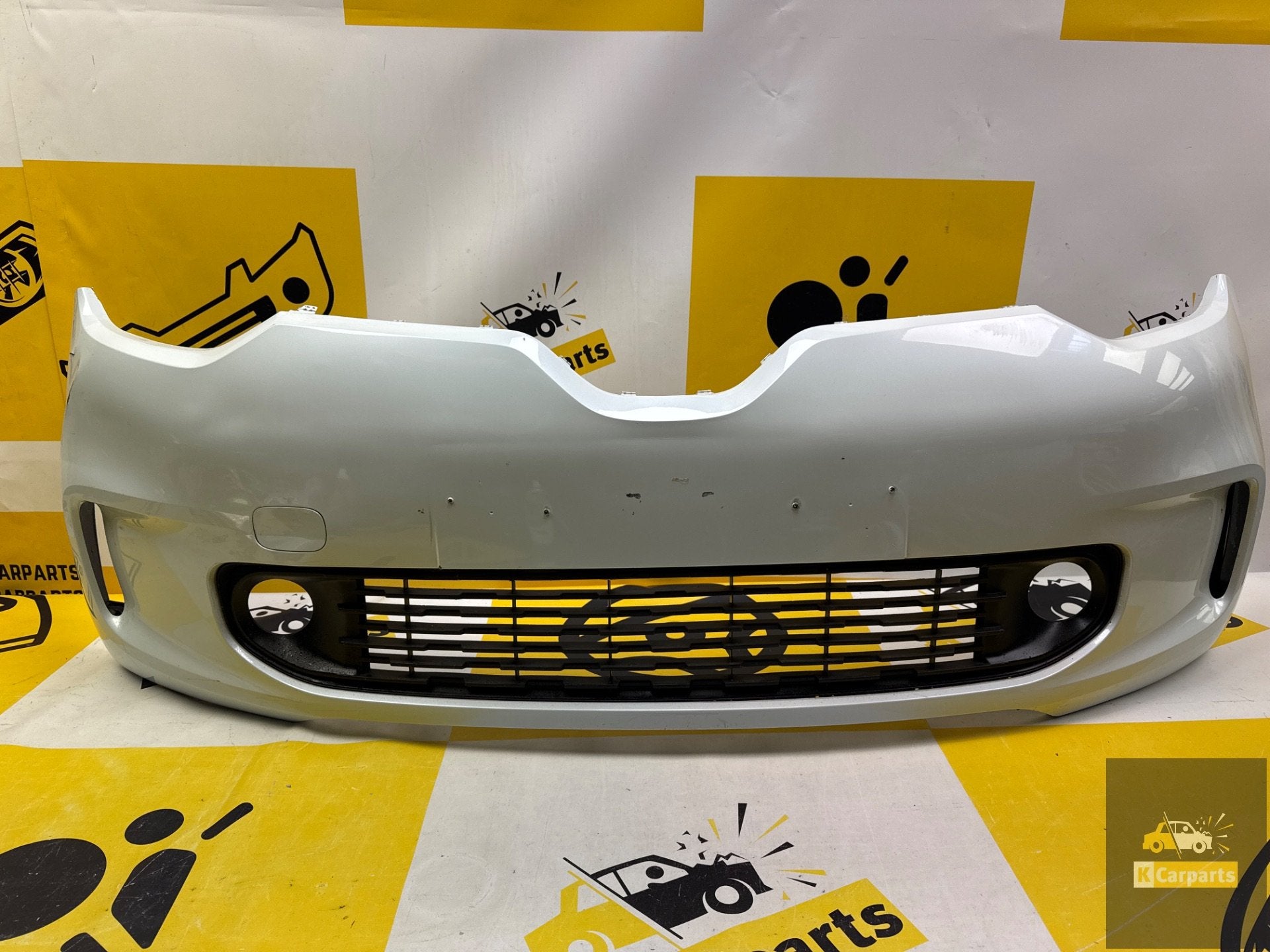 Renault twingo III 3 facelift voorbumper bumper 620221014R, Renault Group, Gebruikt, Contact.group@renault.com, Ophalen of Verzenden