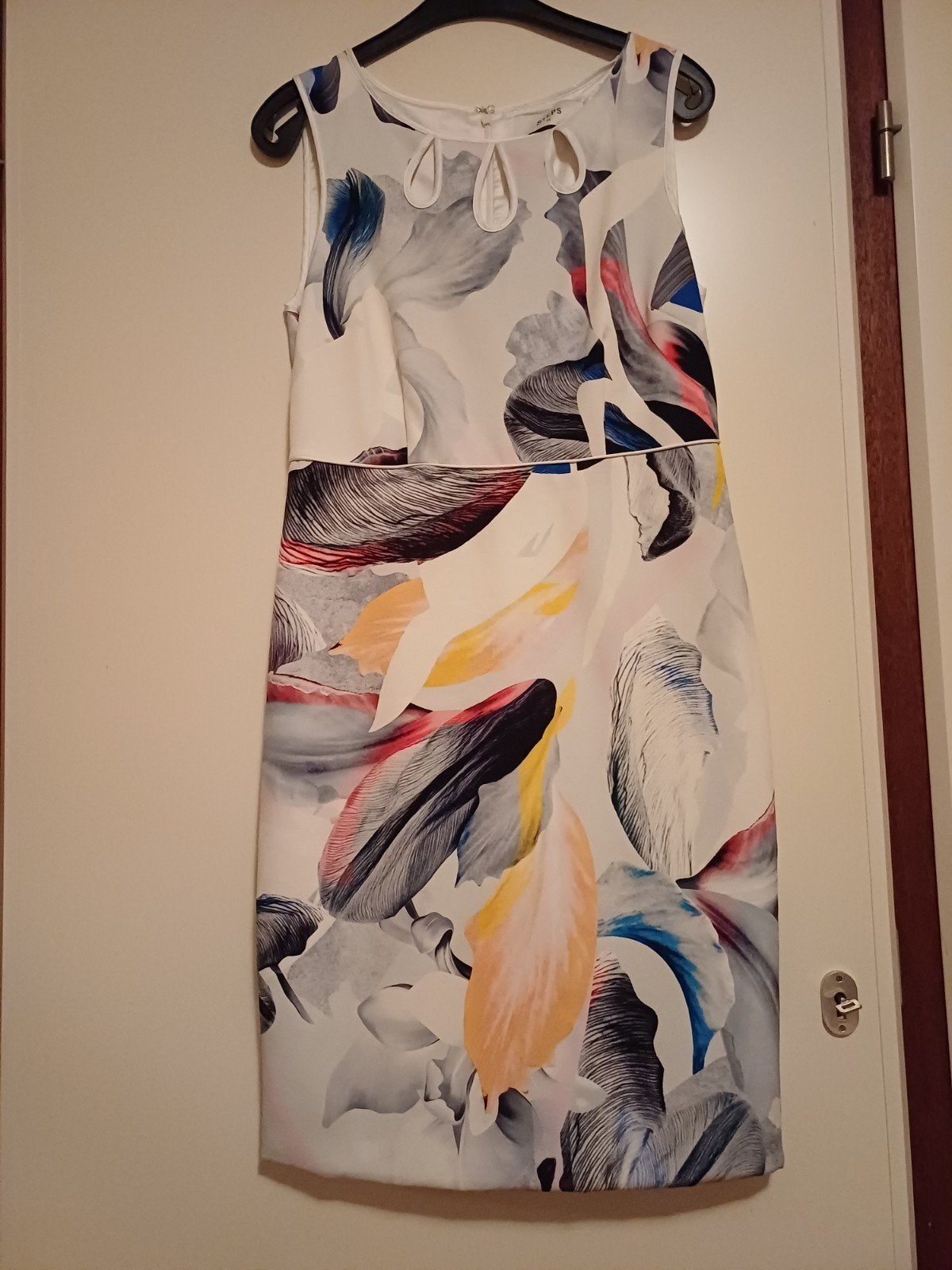 Prachtige Steps jurk mt 38, wit met kleurrijk patroon, Kleding | Dames, Jurken, Maat 38/40 (M), Meerkleurig, Ophalen of Verzenden