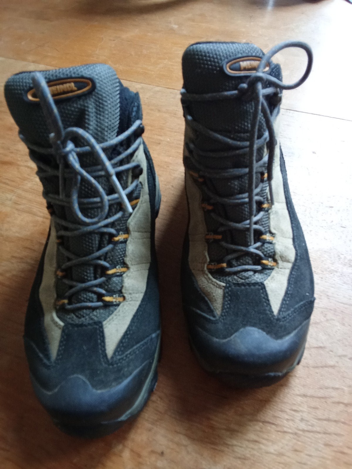 Meindl dames wandelschoenen mt 38, Sport en Fitness, Bergsport en Wandelen, Ophalen, Zo goed als nieuw, Schoenen