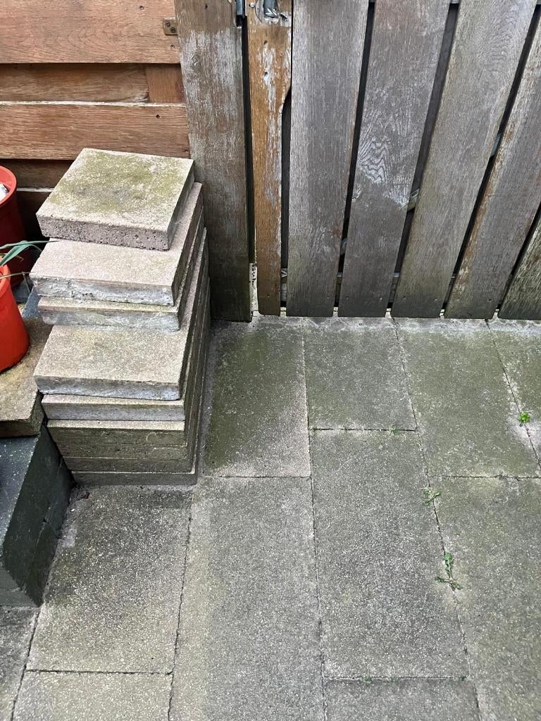 Grijze tuintegels (gratis), Tuin en Terras, Ophalen, Gebruikt, 10 m² of meer, Beton