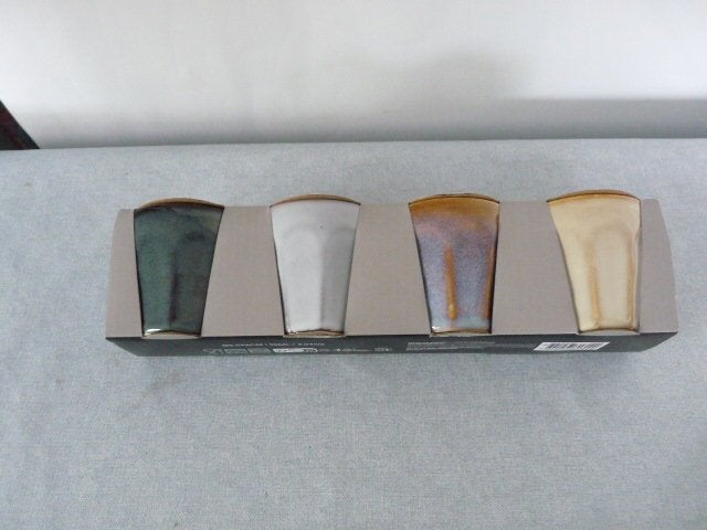 4 x Kleine luxe gekleurde  espresso koffiekopjes  Nieuw, Overige merken, Nieuw, Ophalen of Verzenden, Overige stijlen