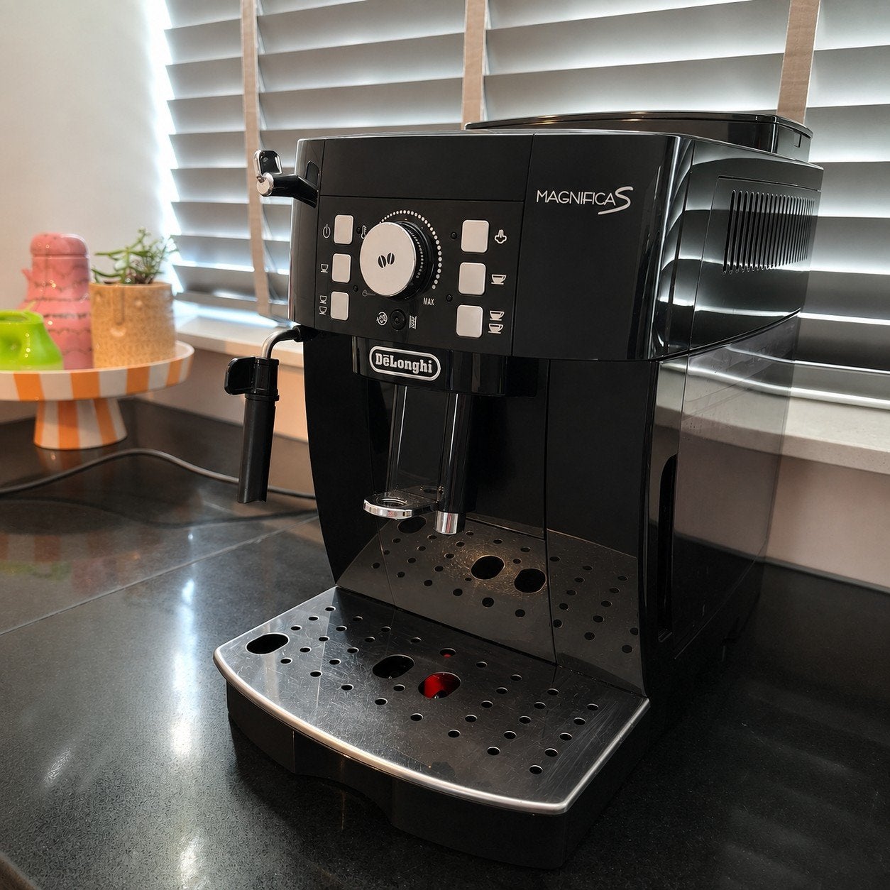 DeLonghi Magnifica S espressomachine - Zeer nette staat, Ophalen, Espresso apparaat