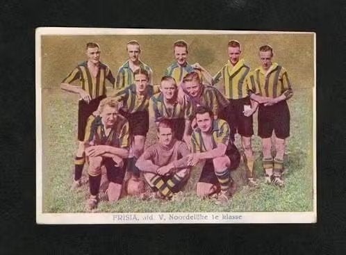Voetbalplaatje Frisia Leeuwarden Jaren 20/30., Ophalen of Verzenden, Zo goed als nieuw