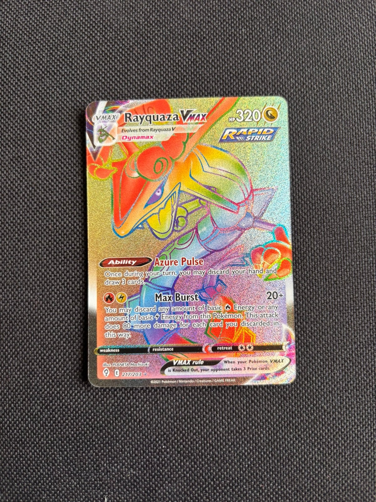 Pokemon Rayquaza Vmax Evolving Skies, Hobby en Vrije tijd, Verzamelkaartspellen | Pokémon, Ophalen of Verzenden, Zo goed als nieuw