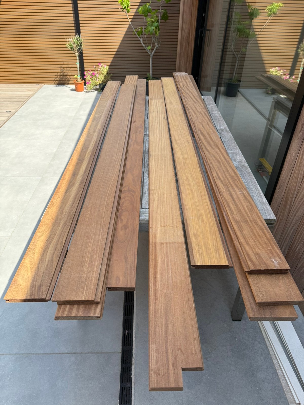 Restant Afrormosia hardhout, Ophalen, Zo goed als nieuw, 250 cm of meer, Planken