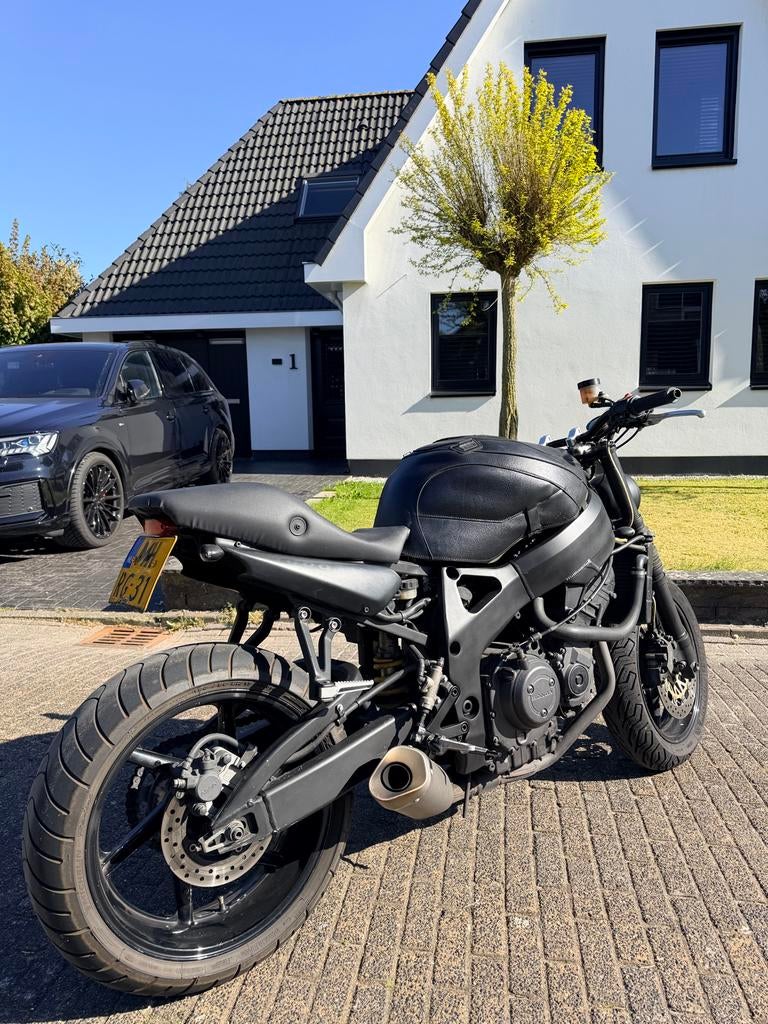 Honda FIREBLADE 900cc 1997 Café Racer Streetfighter, Motoren, Motoren | Honda, Sportuitlaat, 4 cilinders, Motorrijbewijs A, Gebruikt