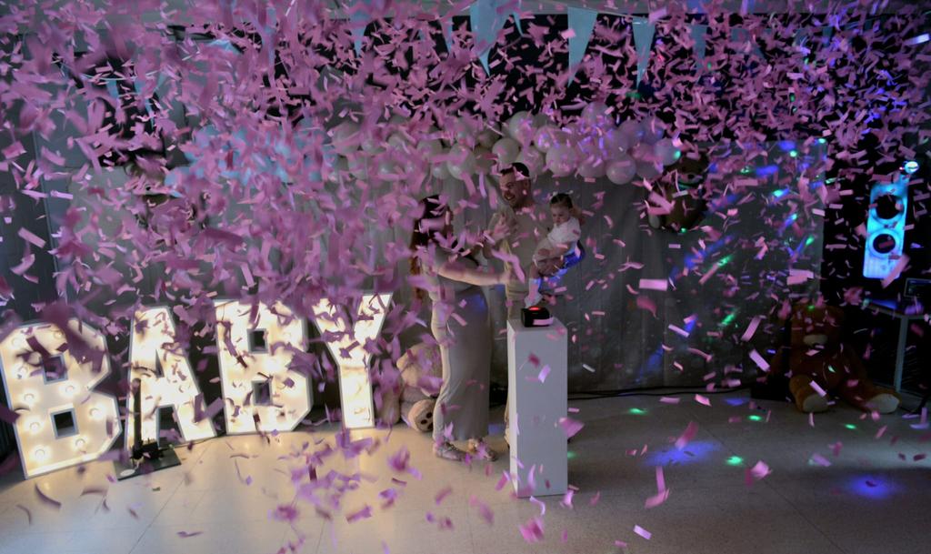 Gender reveal op maat, Ophalen, Zo goed als nieuw, Geboorte of Huwelijk