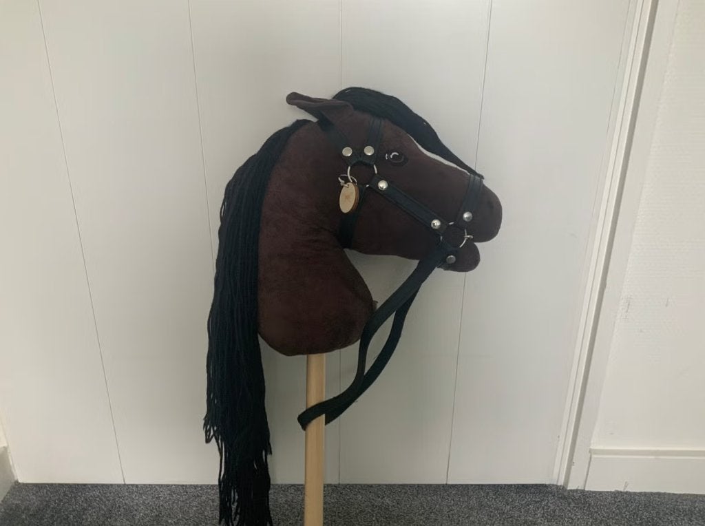 Hobby horse met accessoires, Ophalen of Verzenden, Zo goed als nieuw
