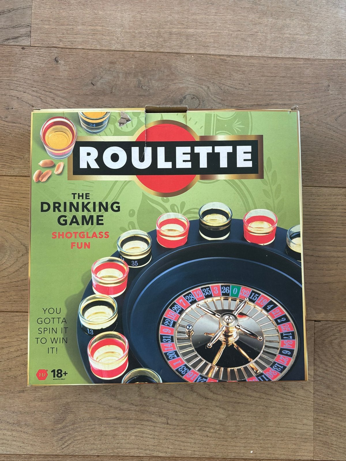 Roulette Drinkspel - Shotglas Fun, Hobby en Vrije tijd, Drie of vier spelers, Ophalen of Verzenden, Zo goed als nieuw