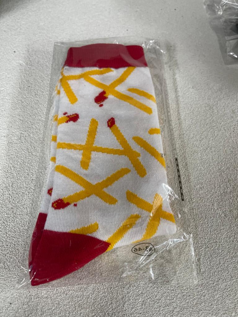 McDonald's Sokken met Frietjes Patroon - Maat 43-46, Ophalen of Verzenden, Nieuw, Gebruiksvoorwerp