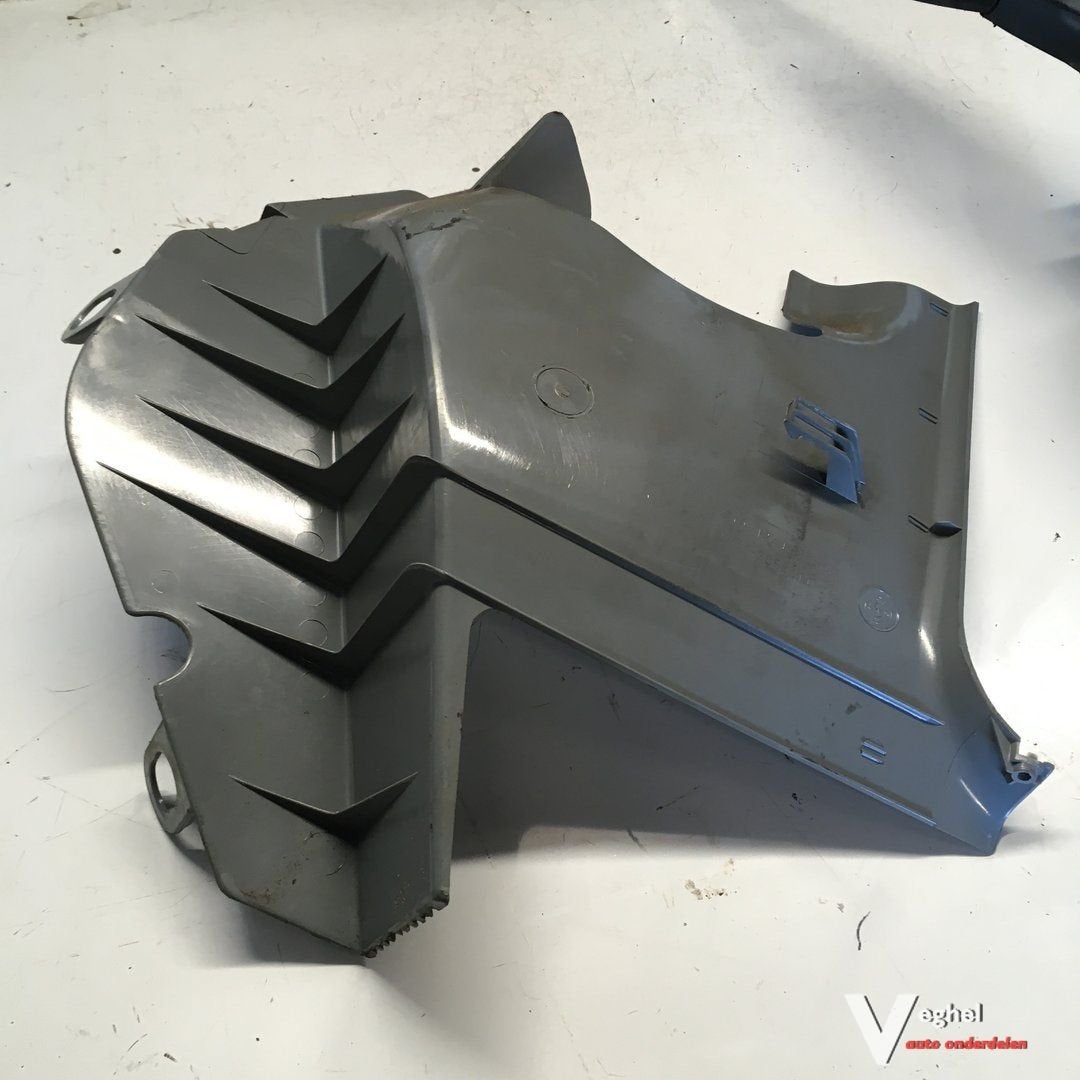 Mercedes W124  2.0 Benzine Interieurkap Linksonder thv motor, Auto-onderdelen, Gebruikt, -, -, Ophalen of Verzenden