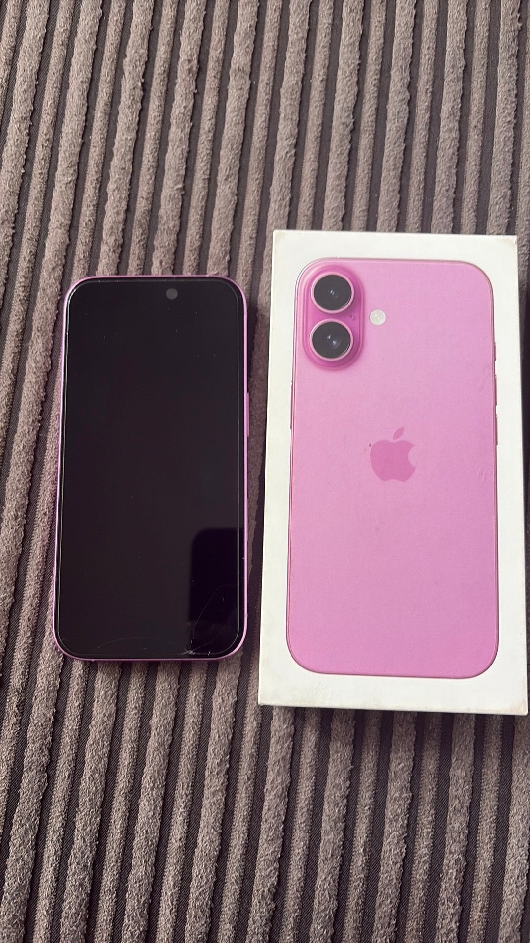 Iphone 16, Ophalen, Zo goed als nieuw, Roze, 128 GB
