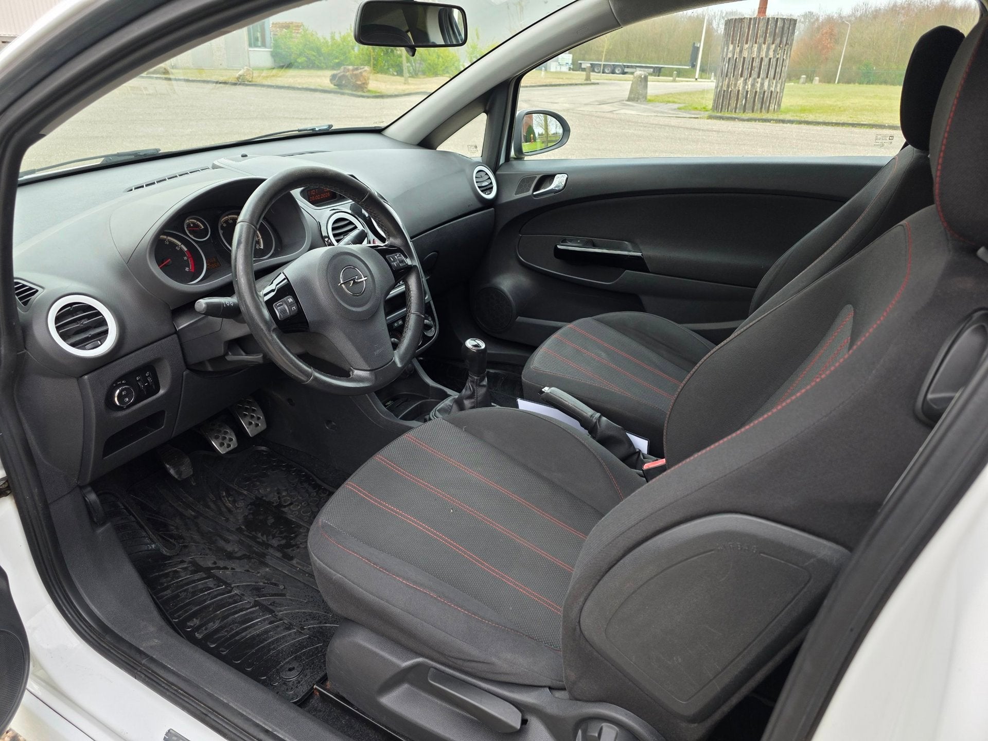 Opel Corsa 1.4-16V OPC airco *apk:03-2027*, Auto's, Euro 5, 101 pk, 1398 cc, 4 cilinders