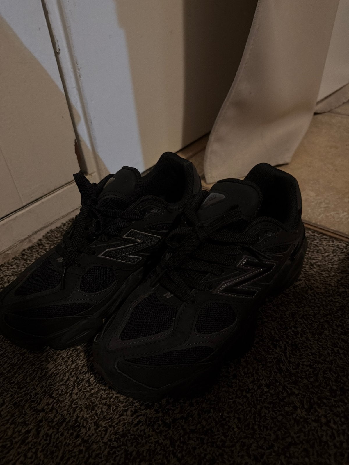 New Balance 9060  MAAT37, Kleding | Dames, Ophalen, Zo goed als nieuw, Zwart, Sneakers of Gympen