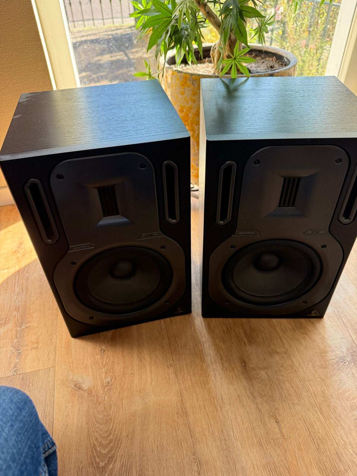 Hoog vermogen stereoset met actieve speakers en mengpaneel, Gebruikt, Losse componenten, Speakers, Ophalen