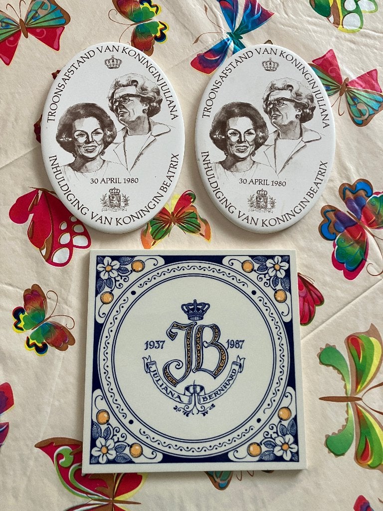 Wandtegels / tegel Nederlands Koningshuis ( Beatrix ), Ophalen of Verzenden, Zo goed als nieuw, Nederland