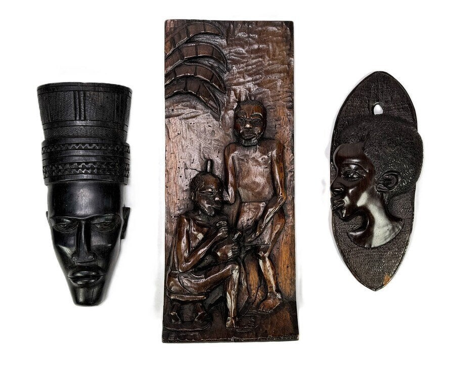 971. Houten wanddecoraties – Afrika, 20e eeuw, Ophalen of Verzenden, Wanddecoratie, 20 - 50 cm, Hout