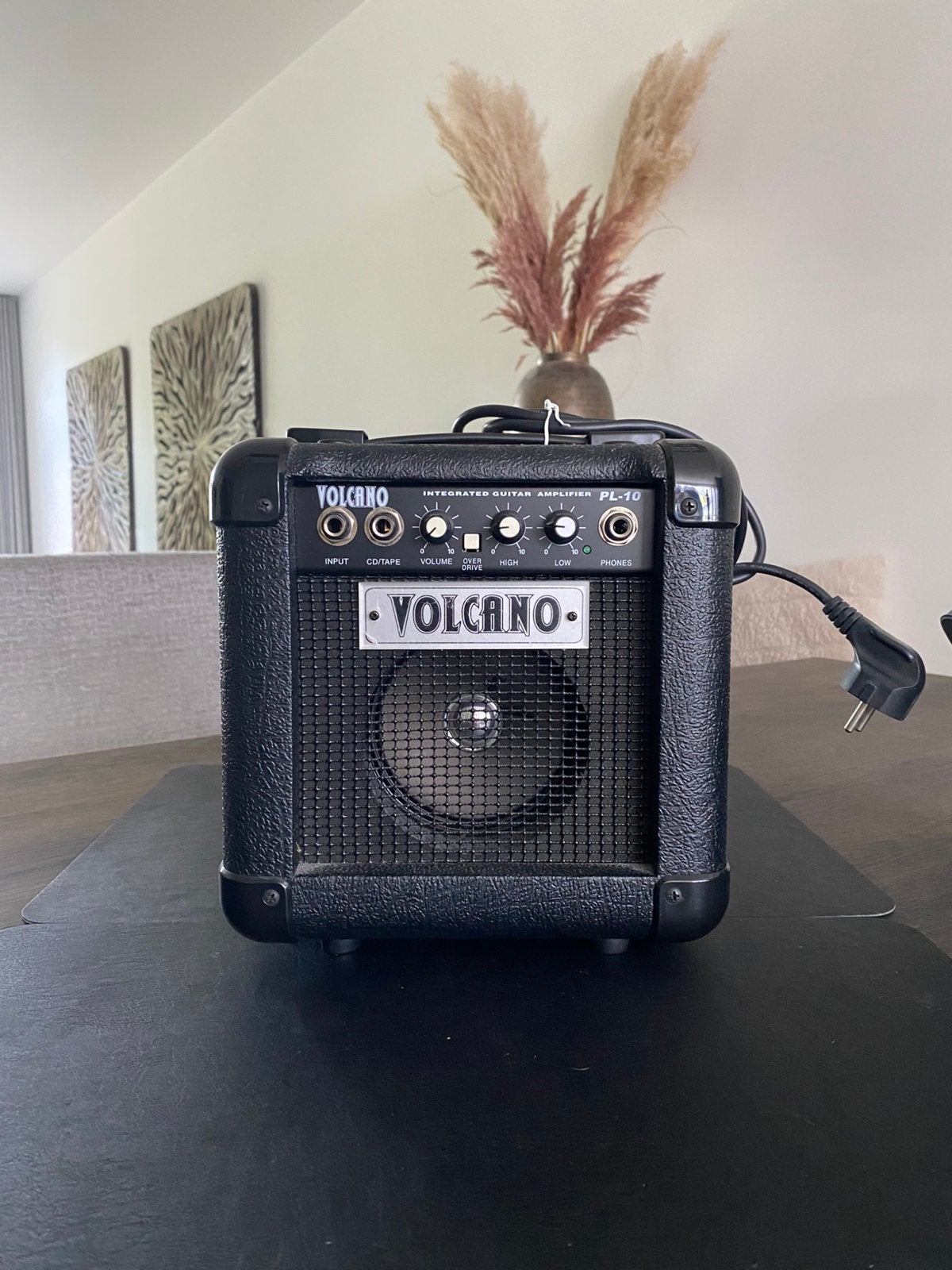 Volcano PL-10 Gitaarversterker 10W, Ophalen of Verzenden, Zo goed als nieuw, Minder dan 50 watt