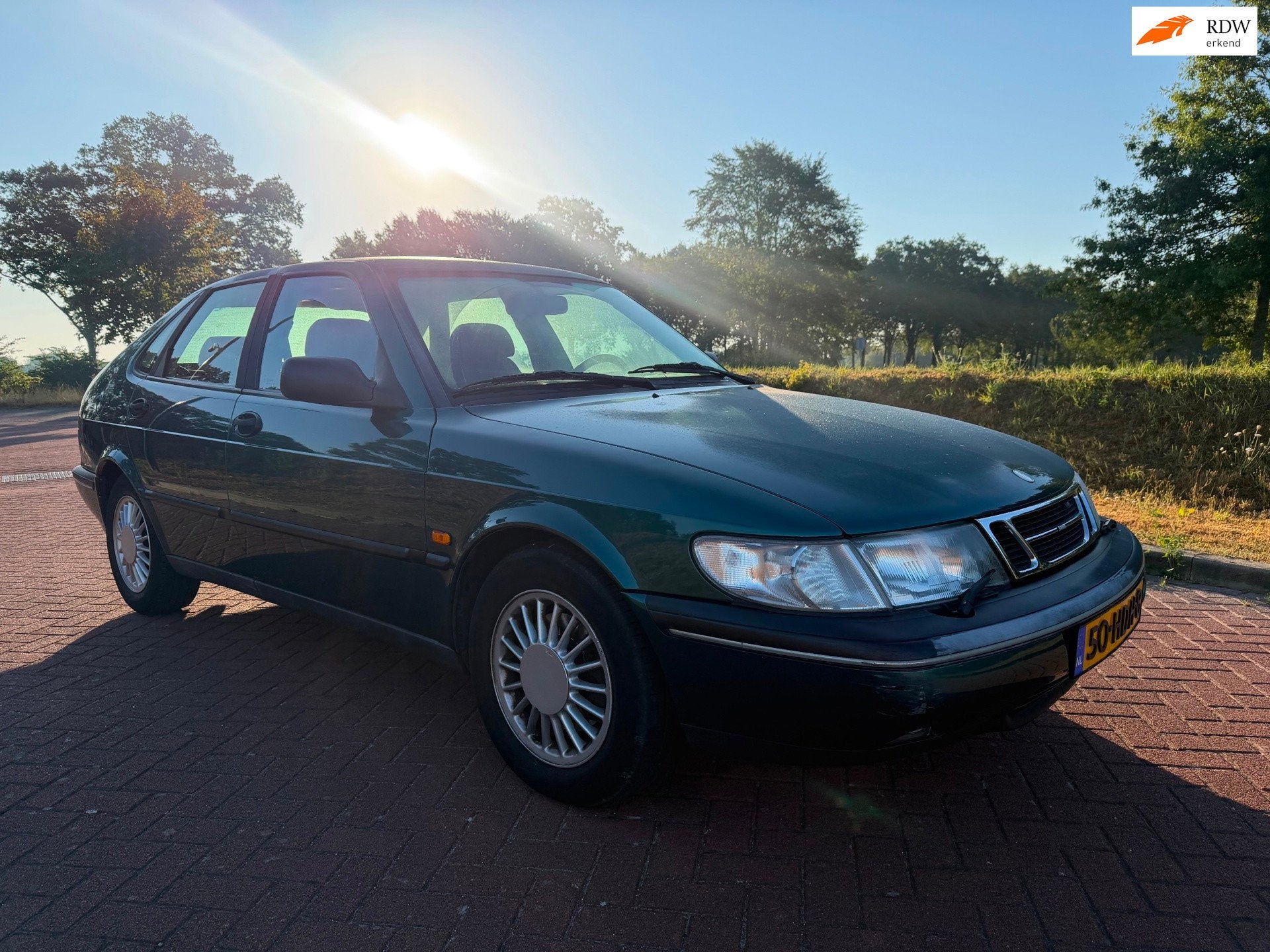 Saab 900 2.5 V6 SE *AUTOMAAT*, Auto's, Saab, Gebruikt, Trekhaak, 2498 cc, Handgeschakeld