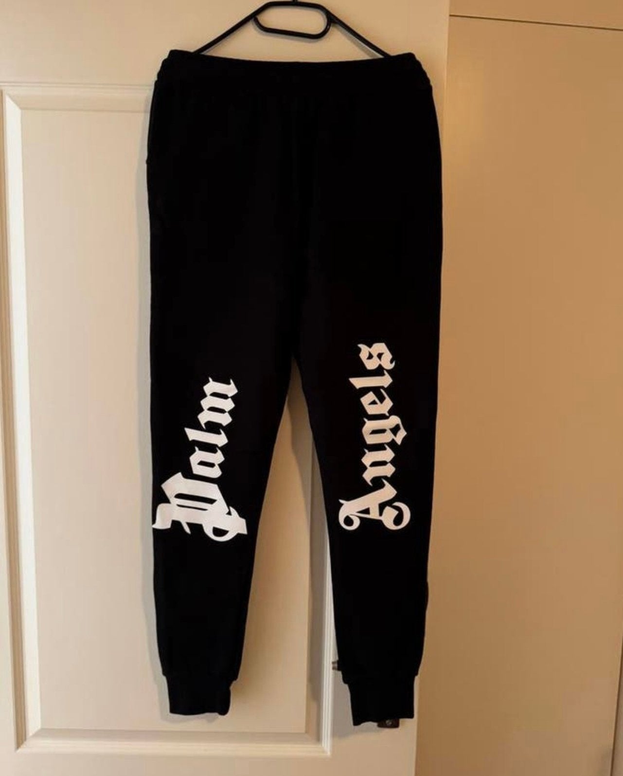 Palm Angels sportbroek/joggingbroek, Maat 48/50 (M), Zwart, Nieuw, Ophalen of Verzenden