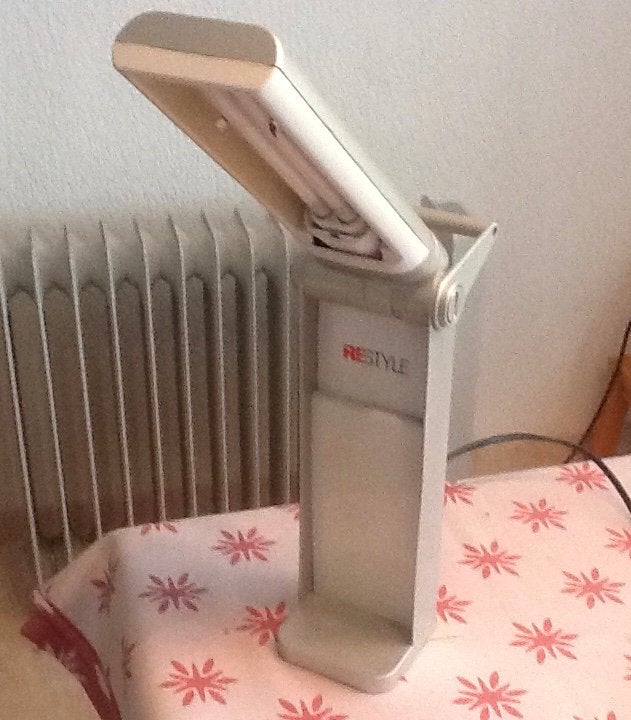 Telefoon en burolamp, Ophalen, Zo goed als nieuw