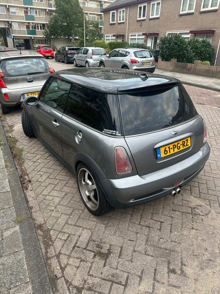 Mini 1.6 16V Cooper S 2004 Grijs, Auto's, Mini, Bedrijf, Benzine, F, Hatchback, Handgeschakeld, Origineel Nederlands, Zilver of Grijs