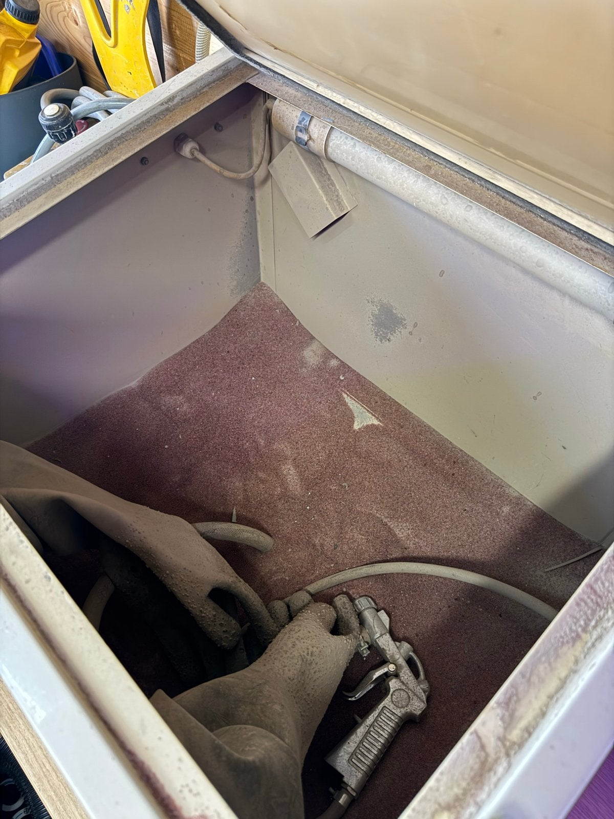 Zandstraalcabine, Ophalen, Gebruikt