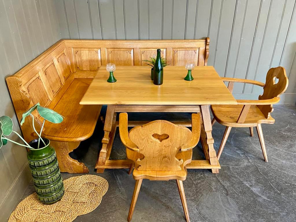 Echte Duitse eethoek massief eiken oostenrijkse hoekset, Huis en Inrichting, Ophalen, Inclusief barstoelen, Zo goed als nieuw