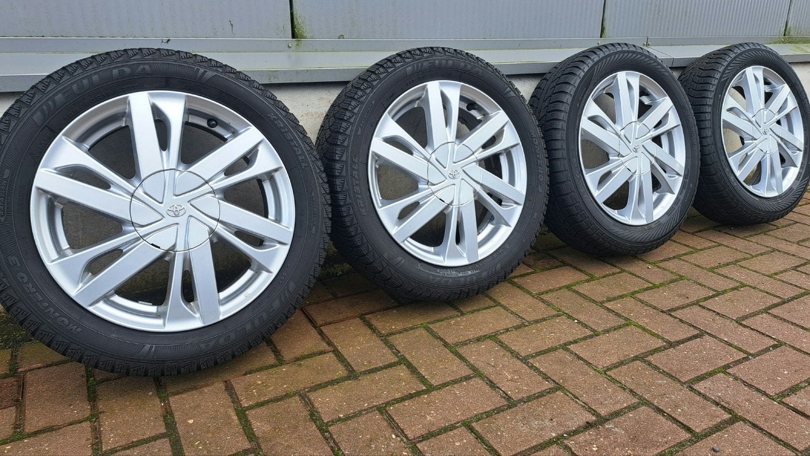 LM-velgen & Winterbanden Toyota Aygo Peugeot 108 C1 165/60/1, Auto-onderdelen, Gebruikt, 15 inch, Banden en Velgen, Winterbanden