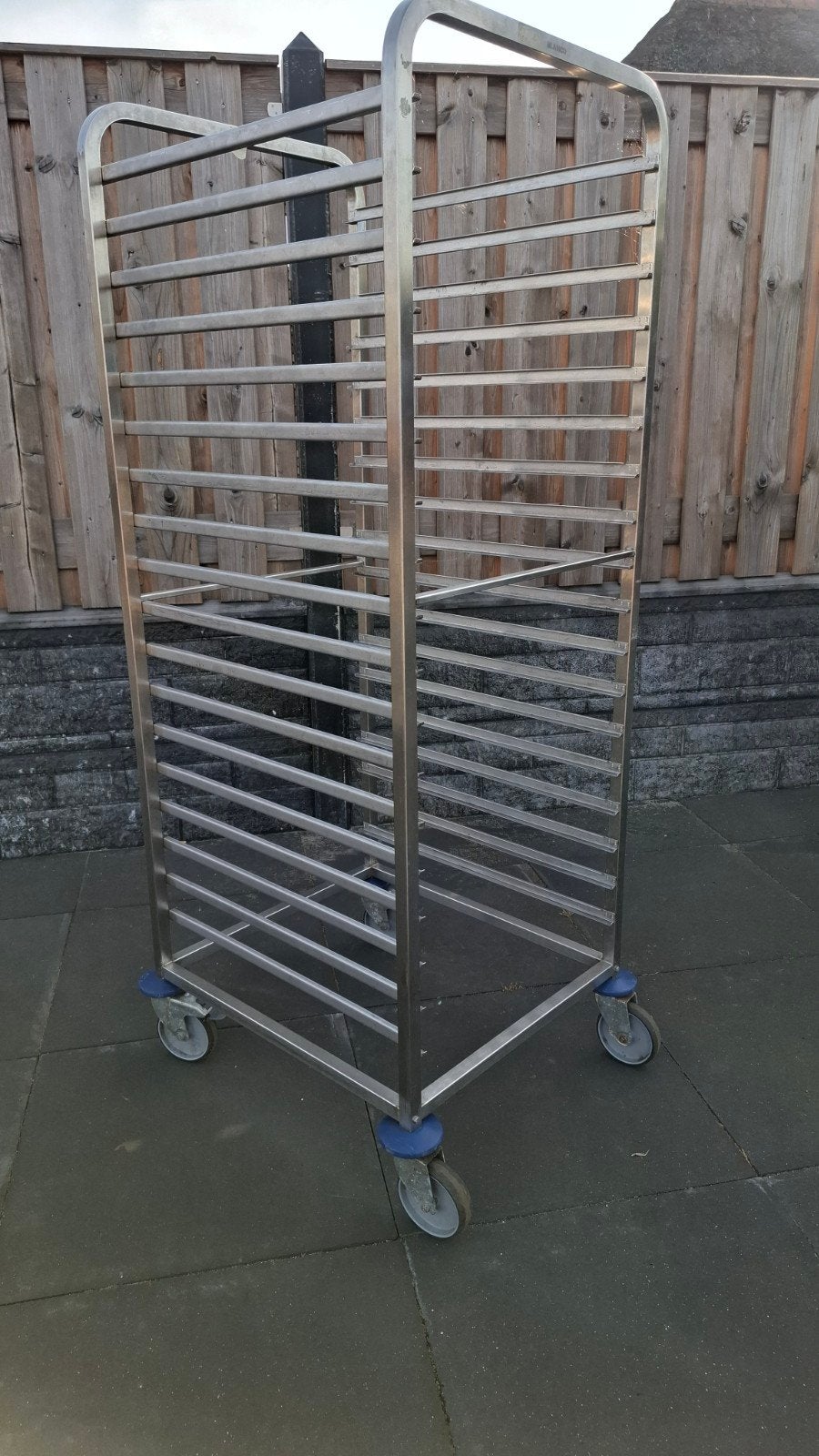 rvs regaalwagen, Ophalen, 50 tot 100 cm, Zo goed als nieuw, Minder dan 100 cm