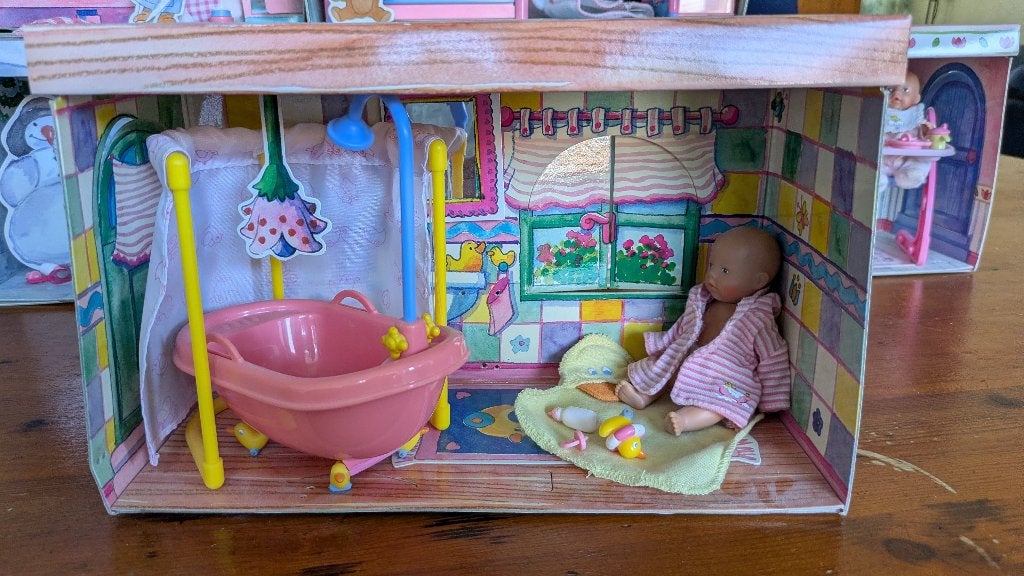 Mini Baby Born badkamer, Ophalen of Verzenden, Zo goed als nieuw, Babypop