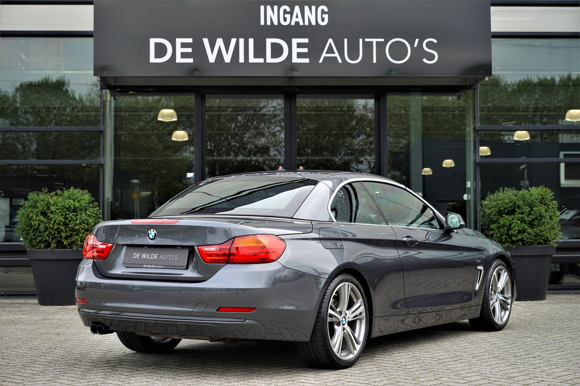 BMW 4 Serie Cabrio 428i M Sport Nekverwarming Trekhaak Harma, Auto's, Automaat, Gebruikt, Zwart, Cabriolet